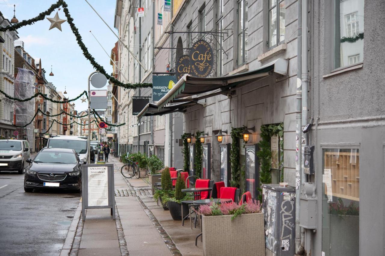 Sanders Monarch - Charming One-Bedroom Apartment With Two Balconies Kopenhagen Exterior foto
